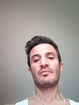 Snapshot of OGUZOZAN chatting on 09.20.25 OGUZOZAN online show from 09.20.25