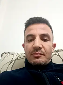 Snapshot of OGUZOZAN chatting on 10.07.25 OGUZOZAN online show from 10.07.25