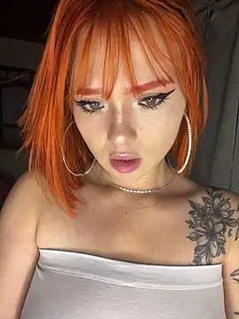 Snapshot of Alysson_LS chatting on 11.20.25 Alysson LS online show from 11.20.25