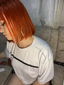 Snapshot of Alysson_LS chatting on 12.05.25 Alysson LS online show from 12.05.25