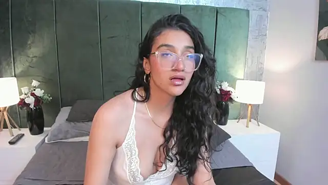 ValentiinaCruz online show from 09.12.25