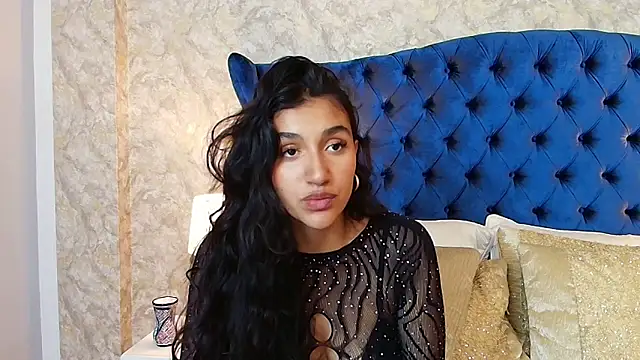 ValentiinaCruz online show from 11.22.25