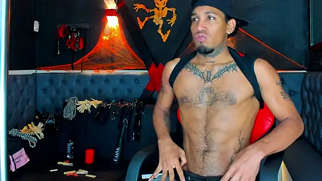 DIEGO WICKED online show from 10.29.25