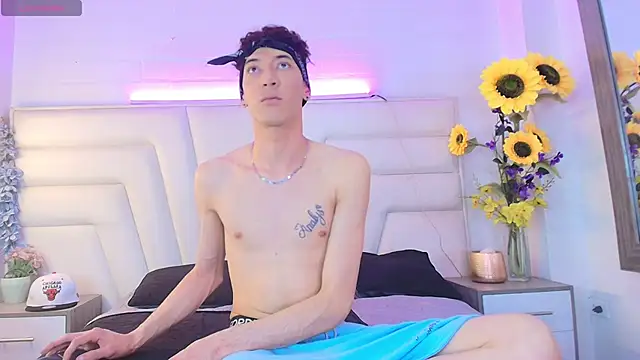 Ashton Myers online show from 11.13.25