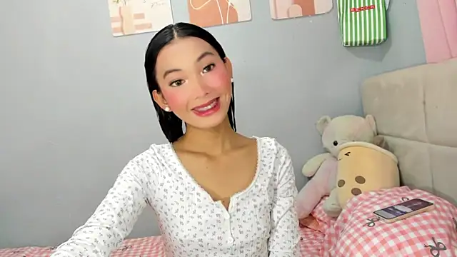 Snapshot of Anne_the_virgin chatting on 11.28.25 Anne the virgin online show from 11.28.25