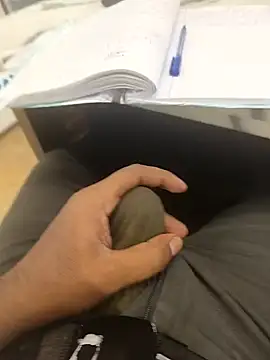 hotboy43339 online show from 10.22.25