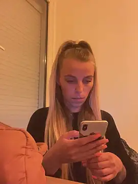 BrumeLove online show from 06.02.26