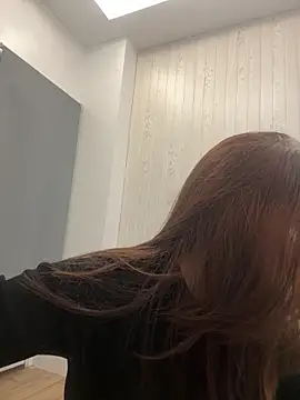 Snapshot of LanySylvia chatting on 04.18.26 LanySylvia online show from 04.18.26
