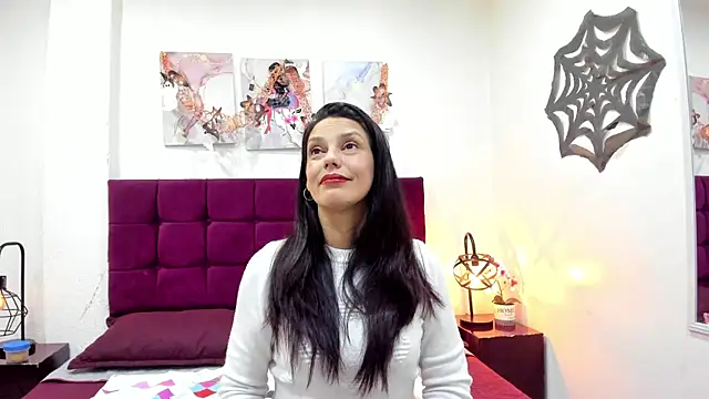 MashaPiink online show from 10.30.25