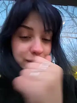 Only April online show from 03.03.26