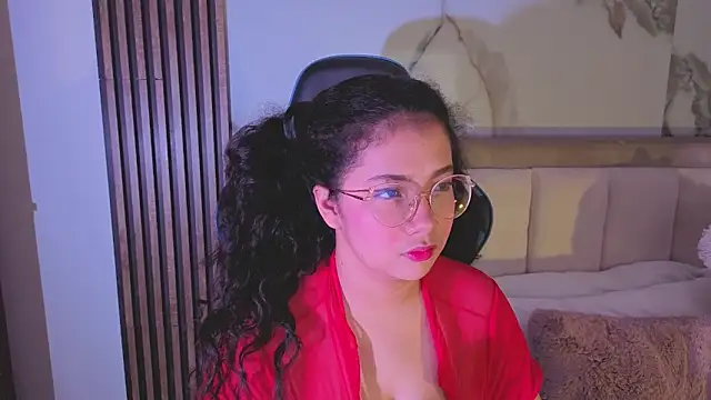 LunaRosse  online show from 10.07.25