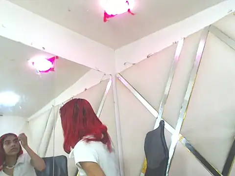 TifannyHott online show from 02.09.26