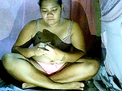 hotmom carcar online show from 01.06.26