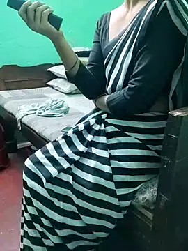 Apurvaa online show from 12.20.25