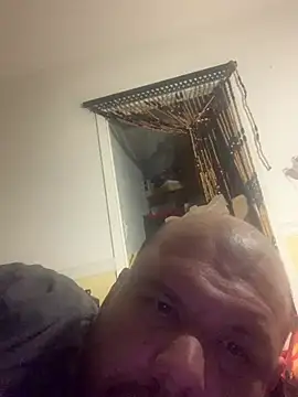 shakeweight online show from 02.11.26