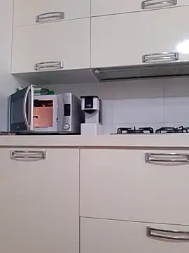 Snapshot of singolo_discreto chatting on 02.22.26 singolo discreto online show from 02.22.26