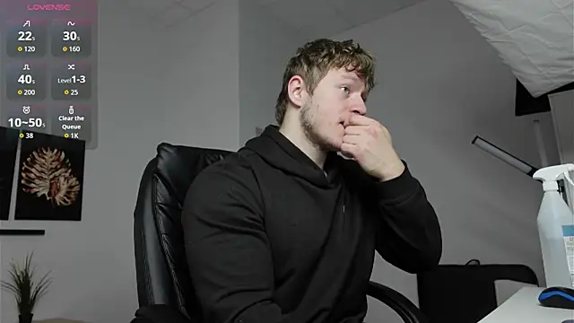 Richard Dullas online show from 10.06.25