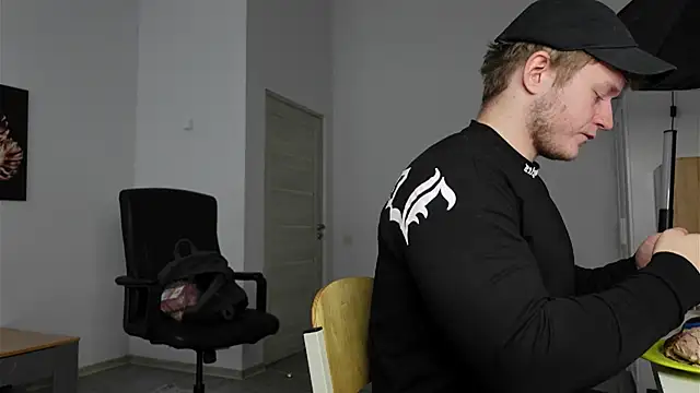 Richard Dullas online show from 10.09.25