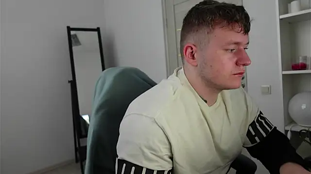 Richard Dullas online show from 10.19.25