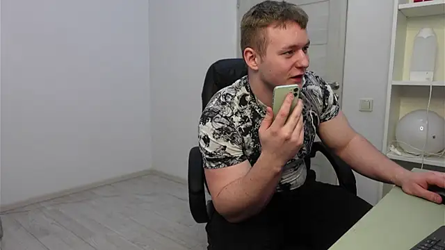 Richard Dullas online show from 12.20.25