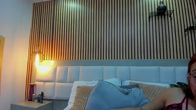 KattyBonnie online show from 10.19.25