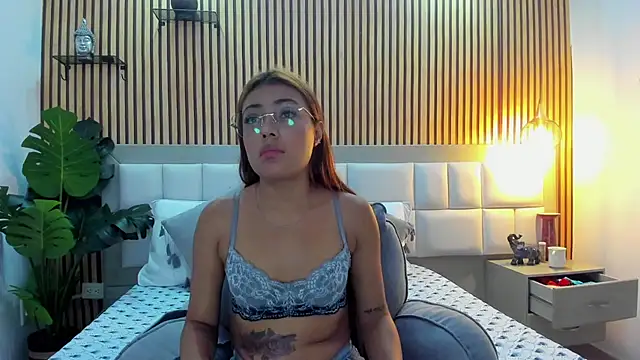 KattyBonnie online show from 11.19.25