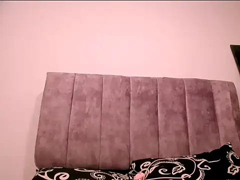 Luciana hardmand online show from 09.18.25