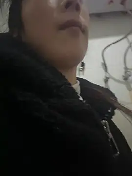 crhong666 online show from 01.07.26