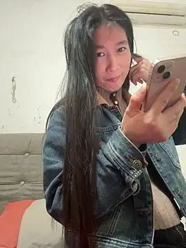 crhong666 online show from 03.24.26