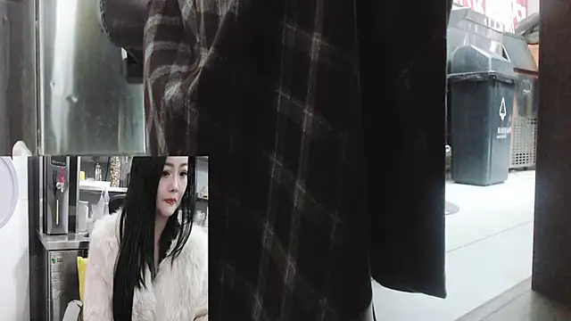 Eileen-L online show from 12.04.25