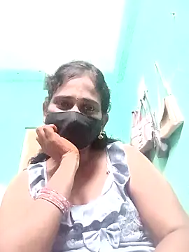 Snapshot of Naina_telugu_ chatting on 09.18.25 Naina telugu  online show from 09.18.25