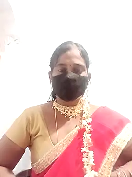 Snapshot of Naina_telugu_ chatting on 10.21.25 Naina telugu  online show from 10.21.25