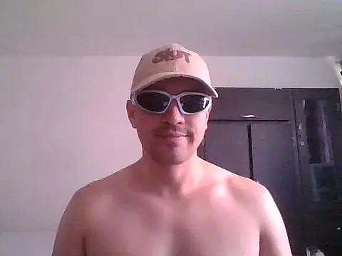 AlphaBoyyX online show from 09.09.25