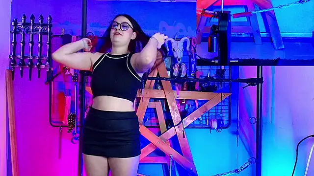 Misstresss aurora bdsm online show from 10.08.25