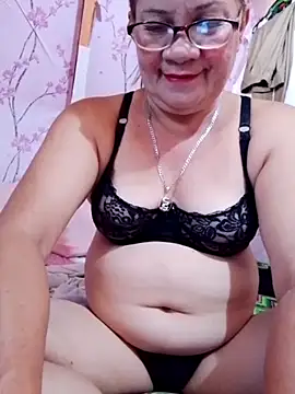 vickyhot1966 online show from 04.12.26