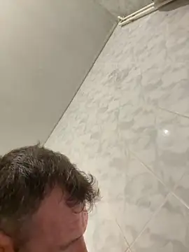 Snapshot of gigolobcn chatting on 09.11.25 gigolobcn online show from 09.11.25