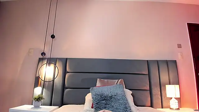 AelinDuvalier online show from 10.08.25