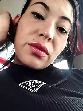 angelicroose2 online show from 11.28.25