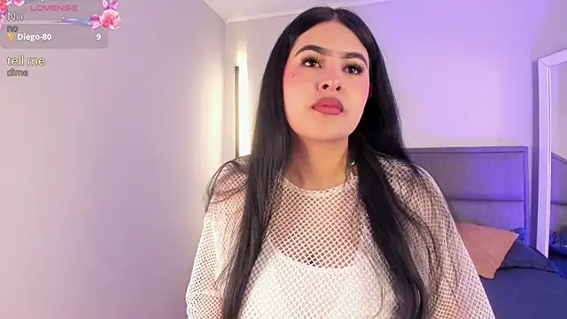 Emma  clark  online show from 09.10.25