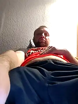 Snapshot of Brutalle88 chatting on 10.16.25 Brutalle88 online show from 10.16.25