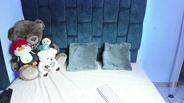 ValentinaKlean online show from 02.27.26