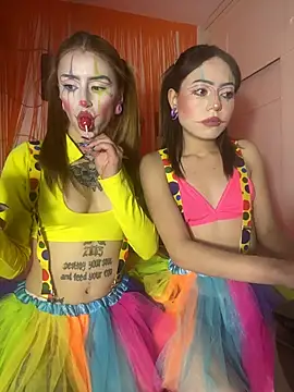 PrettyAmber online show from 10.29.25