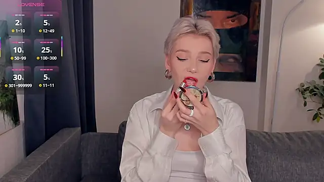 OdelynaAsp online show from 10.16.25