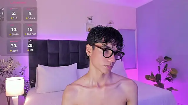 Phillicious   online show from 11.20.25