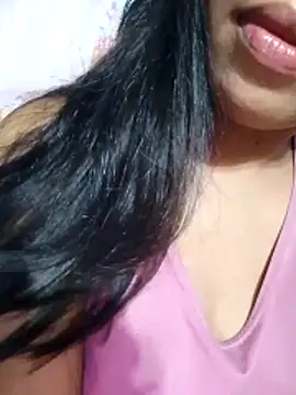 HotNaughtyGirl23 online show from 11.26.25