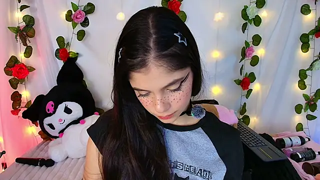 cutee andrea online show from 11.19.25