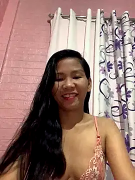 Snapshot of Cleo17 chatting on 09.17.25 Cleo17 online show from 09.17.25