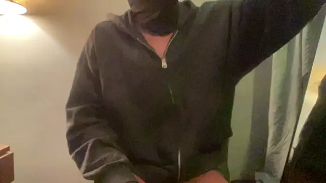 Snapshot of benpav chatting on 11.29.25 benpav online show from 11.29.25