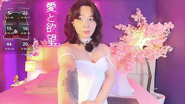 Shizuko  online show from 03.23.26