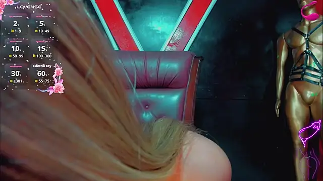 Britany montiel online show from 10.28.25